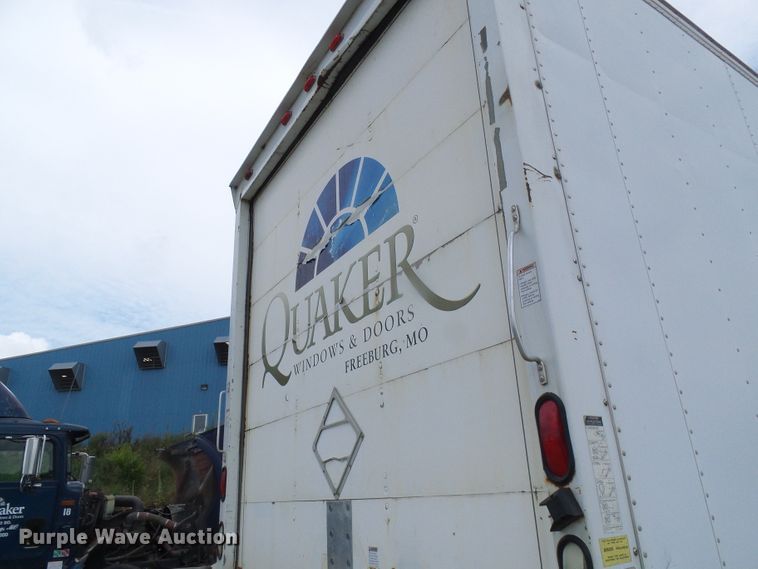 image for item DG1977 2008 International WorkStar 7300  box truck