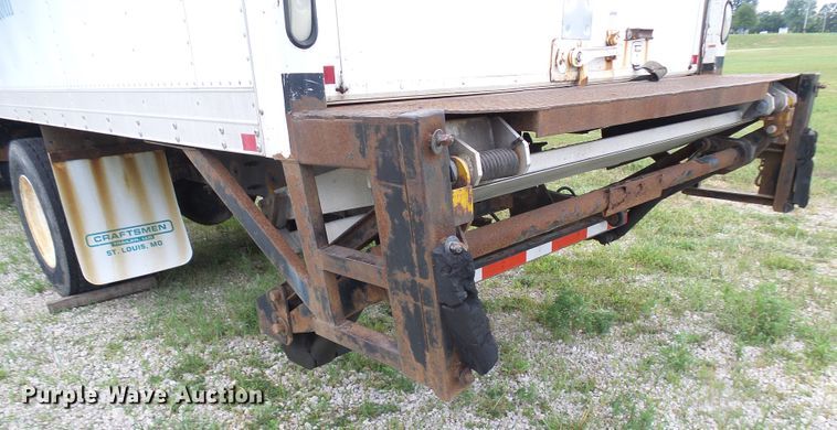 image for item DG1977 2008 International WorkStar 7300  box truck