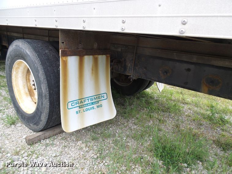 image for item DG1977 2008 International WorkStar 7300  box truck