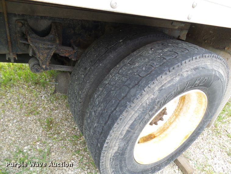 image for item DG1977 2008 International WorkStar 7300  box truck