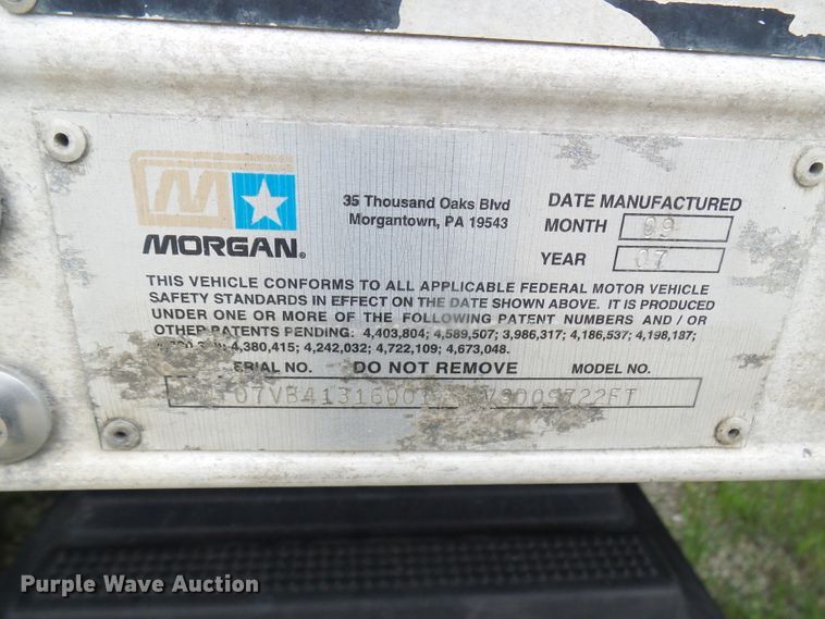 image for item DG1977 2008 International WorkStar 7300  box truck