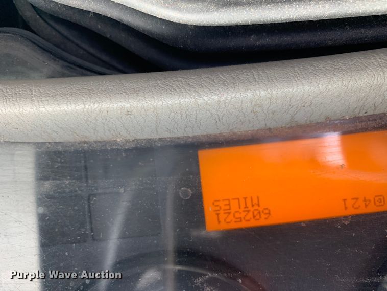 image for item DG1977 2008 International WorkStar 7300  box truck