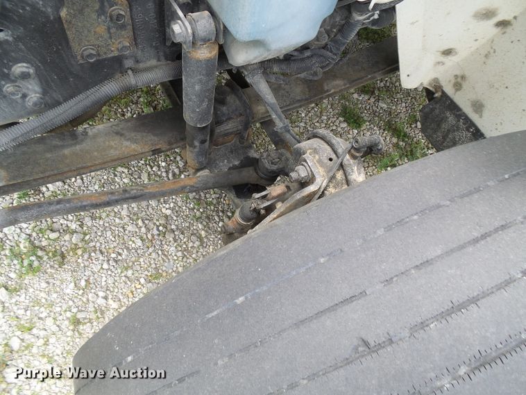 image for item DG1978 2009 International DuraStar 4400  semi truck