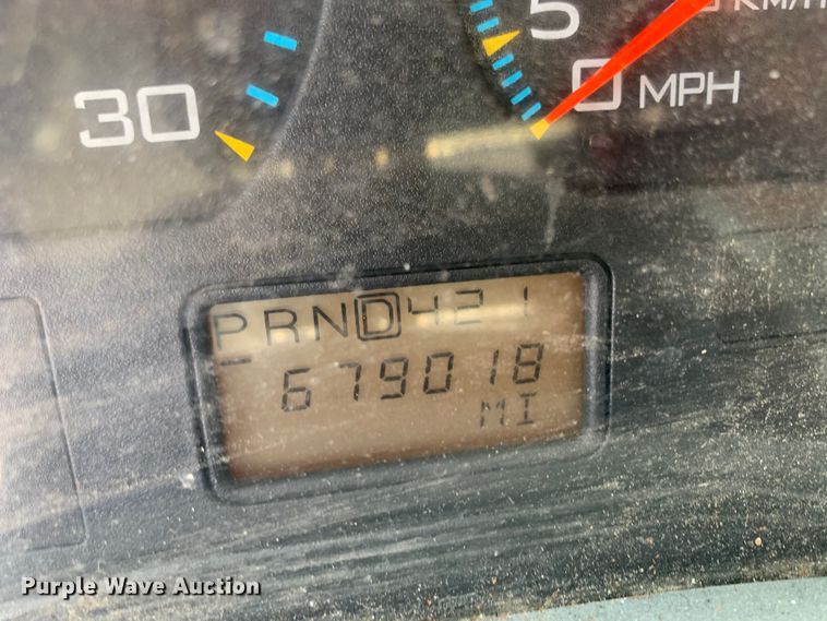 image for item DG1979 2002 International 4300  box truck