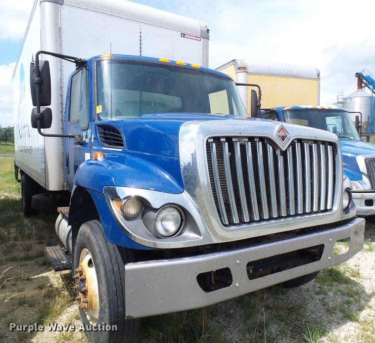 image for item DG1980 2012 International WorkStar 7300  box truck