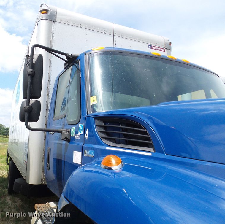 image for item DG1980 2012 International WorkStar 7300  box truck