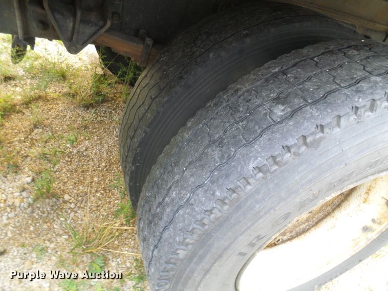 image for item DG1980 2012 International WorkStar 7300  box truck