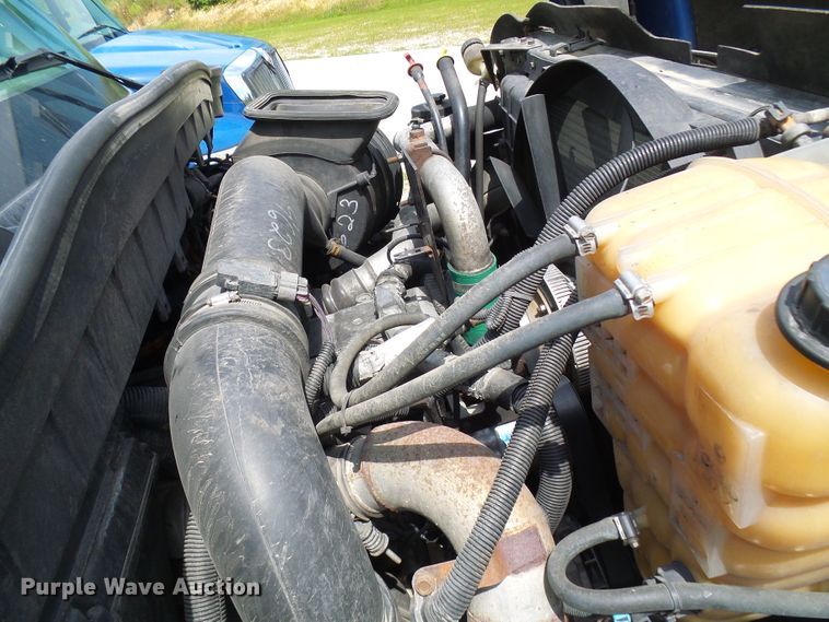 image for item DG1980 2012 International WorkStar 7300  box truck