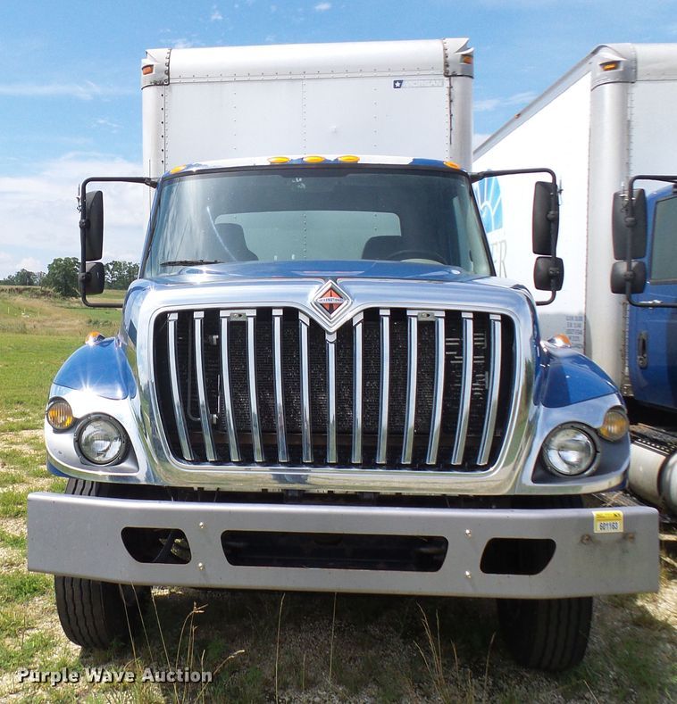 image for item DG1981 2013 International WorkStar 7300  box truck