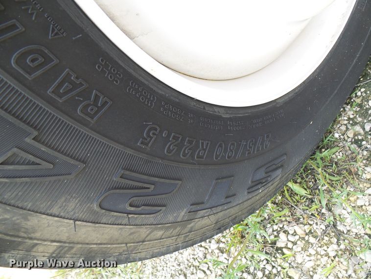 image for item DG1981 2013 International WorkStar 7300  box truck