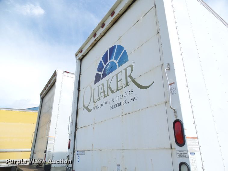 image for item DG1981 2013 International WorkStar 7300  box truck