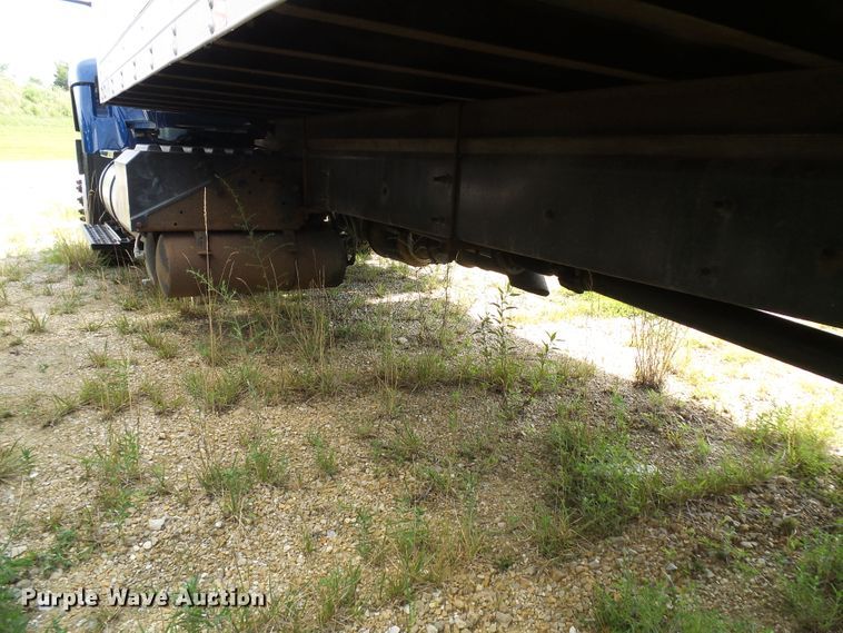 image for item DG1981 2013 International WorkStar 7300  box truck