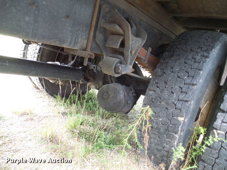 image for item DG1981 2013 International WorkStar 7300  box truck