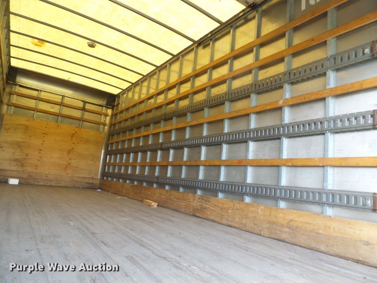 image for item DG1981 2013 International WorkStar 7300  box truck