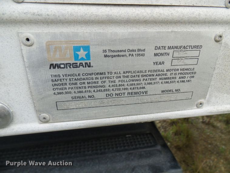 image for item DG1981 2013 International WorkStar 7300  box truck