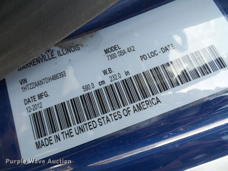 image for item DG1981 2013 International WorkStar 7300  box truck