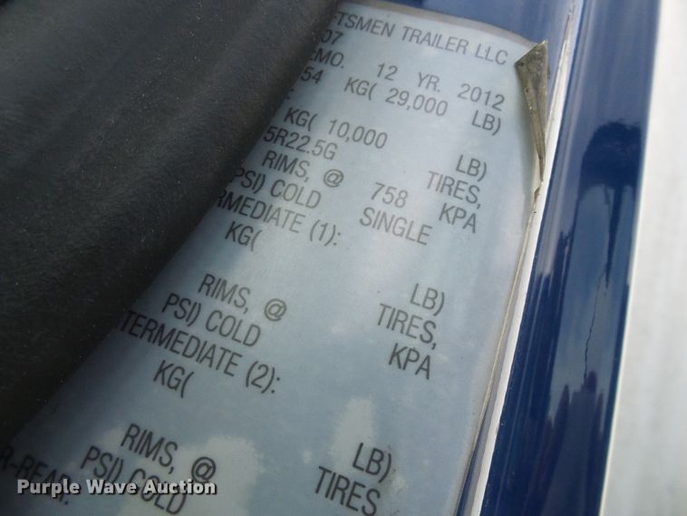 image for item DG1981 2013 International WorkStar 7300  box truck