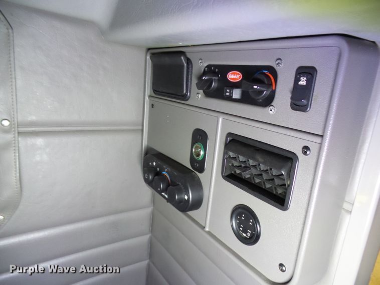 image for item DG2009 Sleeper