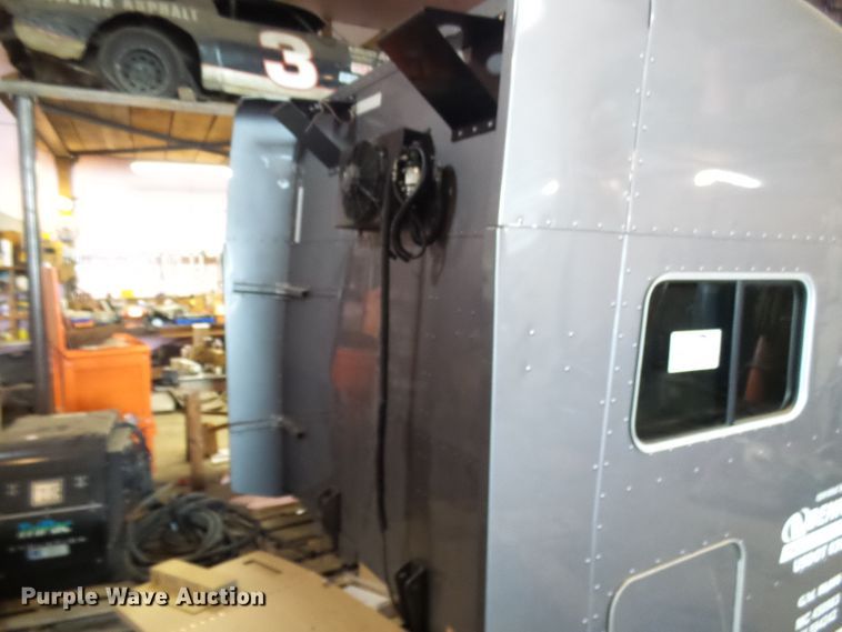 image for item DG2009 Sleeper