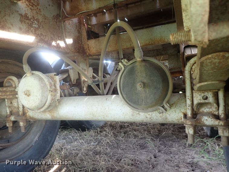 image for item DG2396 1990 Aztec CT flatbed hay trailer