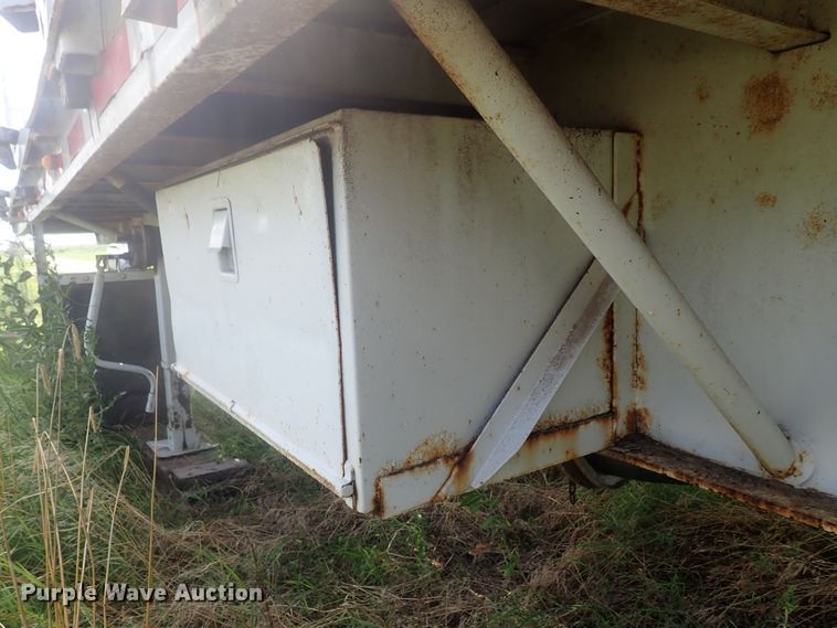 image for item DG2396 1990 Aztec CT flatbed hay trailer