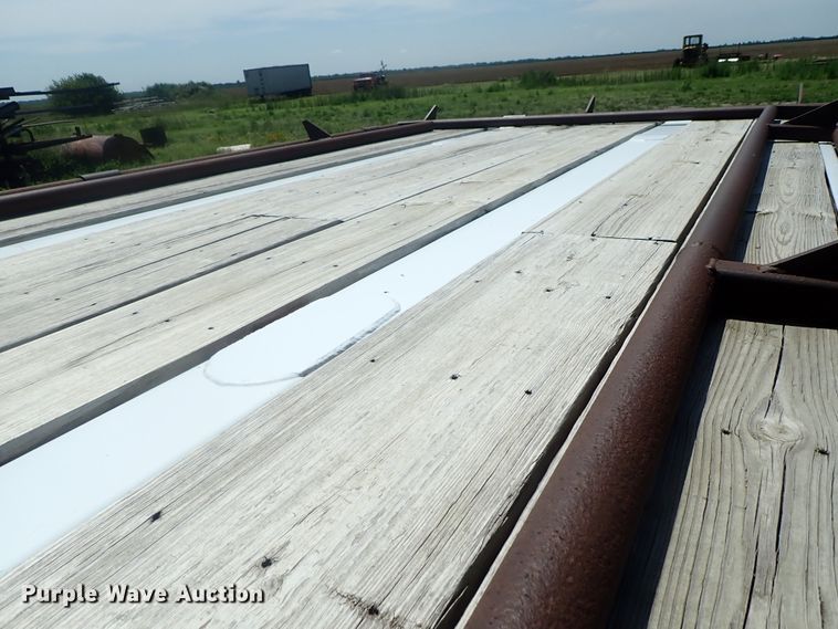 image for item DG2398 1988 Utility flatbed hay trailer