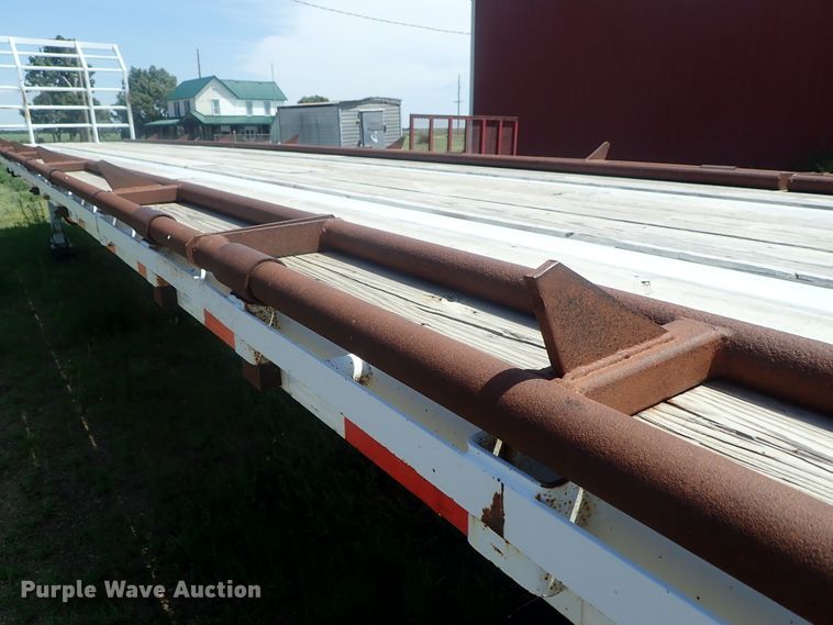 image for item DG2398 1988 Utility flatbed hay trailer