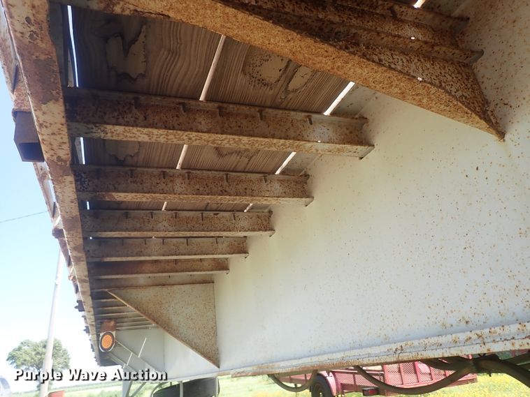 image for item DG2398 1988 Utility flatbed hay trailer