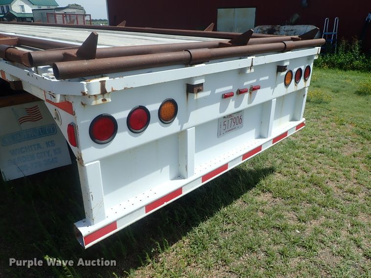 image for item DG2398 1988 Utility flatbed hay trailer