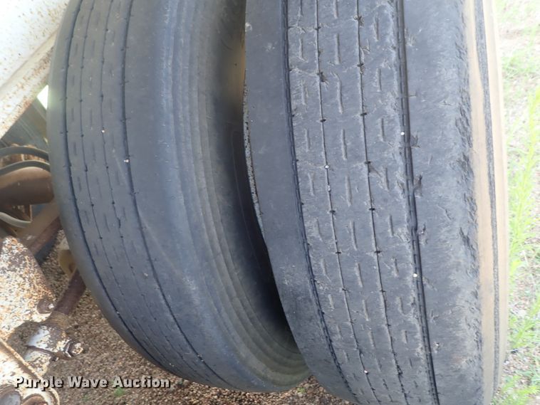 image for item DG2398 1988 Utility flatbed hay trailer