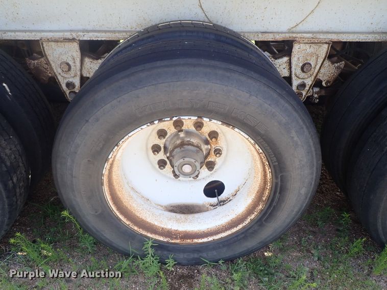 image for item DG2398 1988 Utility flatbed hay trailer