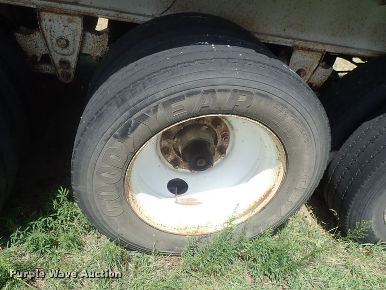 image for item DG2398 1988 Utility flatbed hay trailer