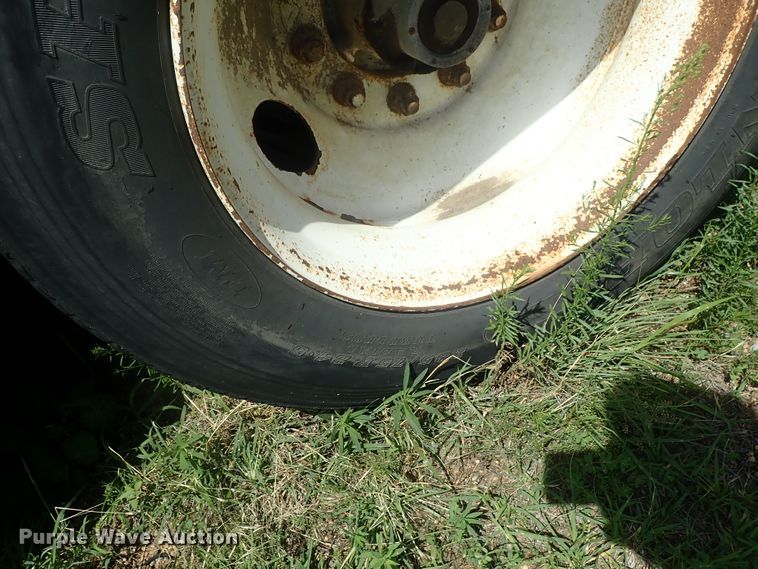 image for item DG2398 1988 Utility flatbed hay trailer