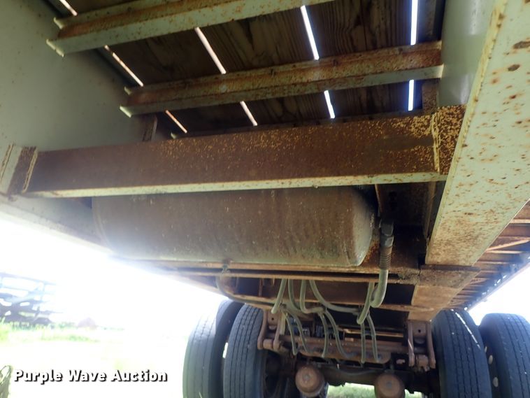 image for item DG2398 1988 Utility flatbed hay trailer