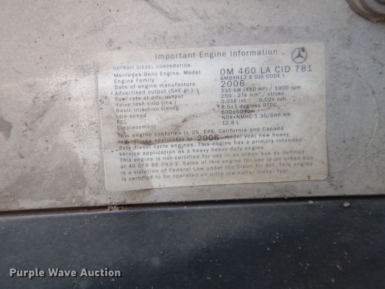 image for item DG4504 2007 Freightliner Columbia  semi truck