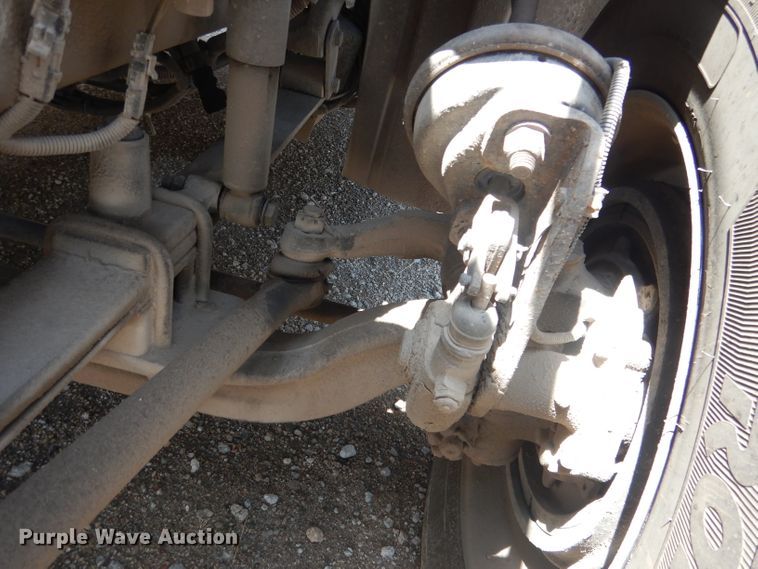 image for item DG4504 2007 Freightliner Columbia  semi truck