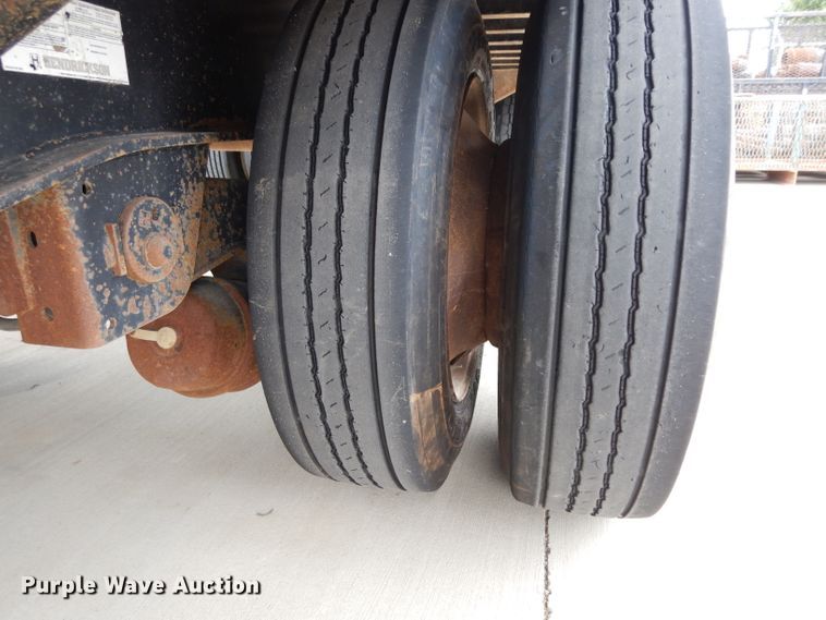 image for item DG6869 2011 Transcraft DTL-2100 drop deck trailer