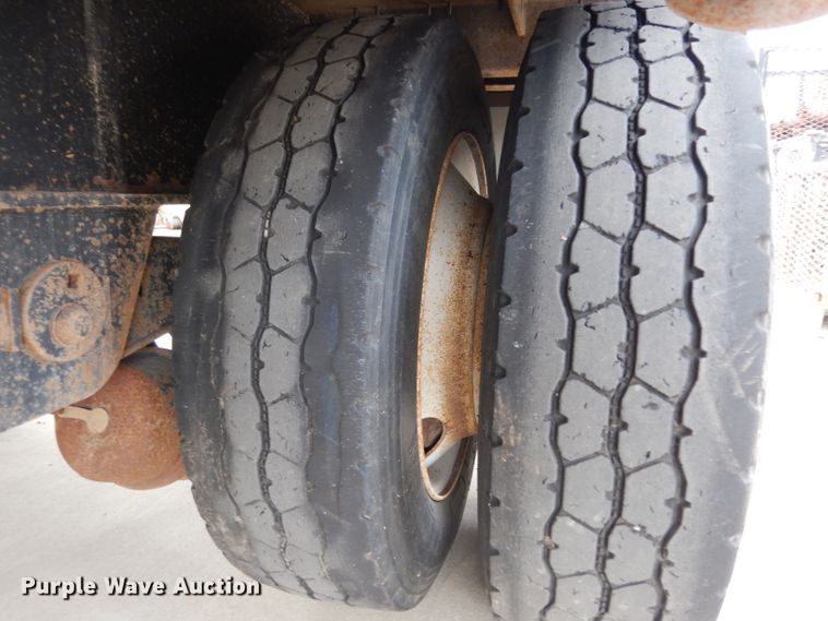 image for item DG6869 2011 Transcraft DTL-2100 drop deck trailer