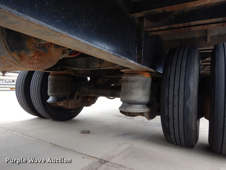 image for item DG6869 2011 Transcraft DTL-2100 drop deck trailer