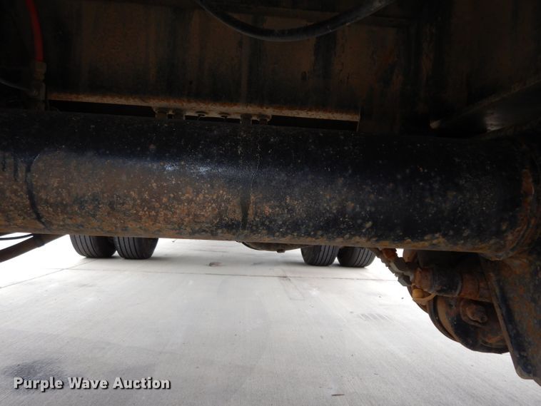 image for item DG6869 2011 Transcraft DTL-2100 drop deck trailer