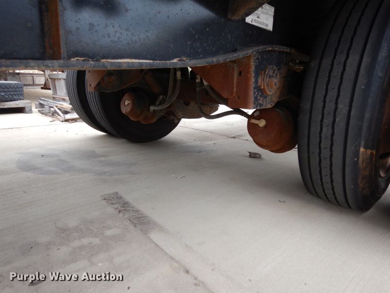 image for item DG6869 2011 Transcraft DTL-2100 drop deck trailer