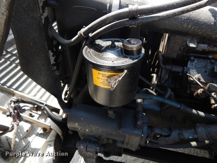 image for item DG7986 1999 Freightliner FL60  flatbed truck