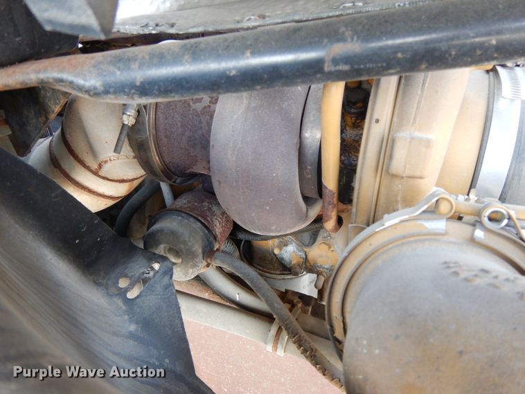 image for item DG7987 2001 Freightliner FL112  flatbed truck