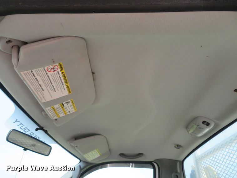 image for item DH1049 2006 Ford F450 Super Duty XL  utility truck with crane