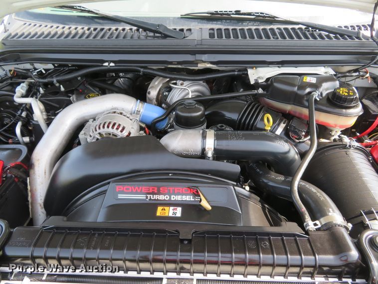 image for item DH1049 2006 Ford F450 Super Duty XL  utility truck with crane