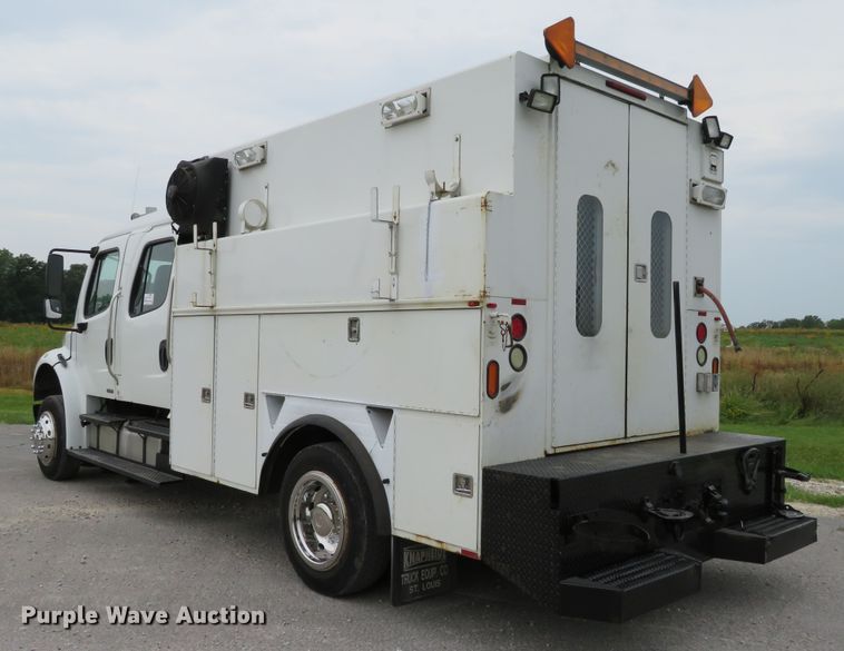 image for item DH1083 2010 Freightliner Business Class M2  Crew Cab utility truck