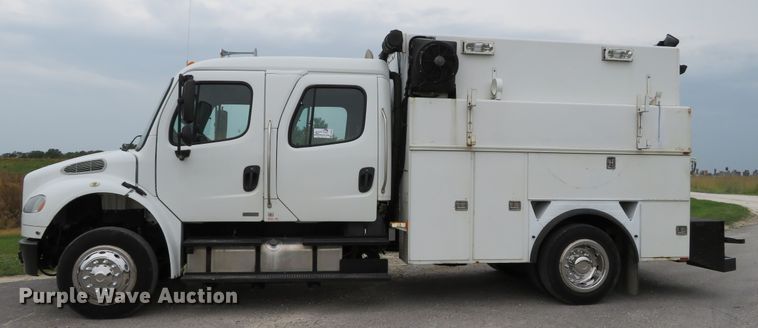 image for item DH1083 2010 Freightliner Business Class M2  Crew Cab utility truck