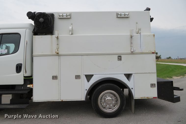 image for item DH1083 2010 Freightliner Business Class M2  Crew Cab utility truck