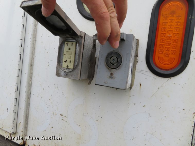 image for item DH1083 2010 Freightliner Business Class M2  Crew Cab utility truck