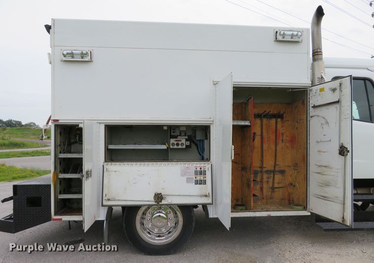 image for item DH1083 2010 Freightliner Business Class M2  Crew Cab utility truck